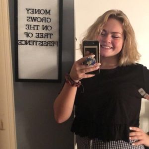 Meet your Posher, Sarah